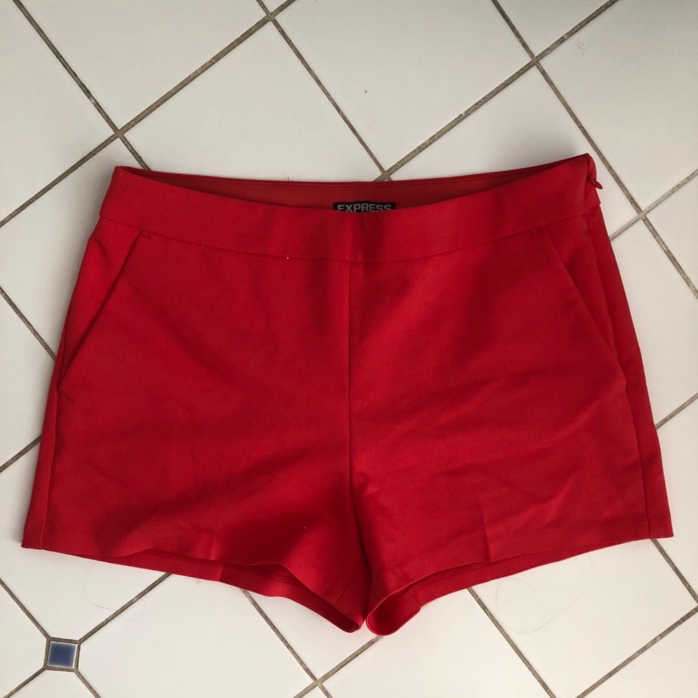 NWOT Express shorts